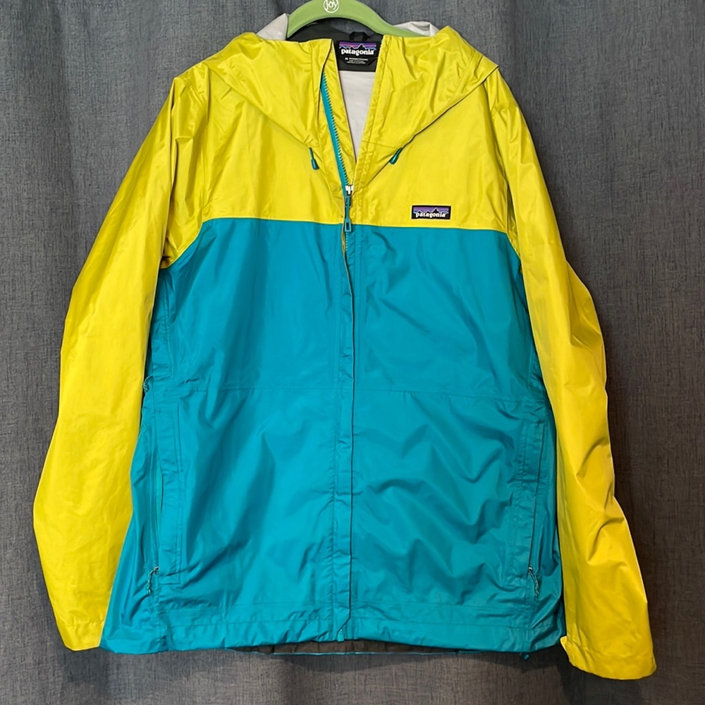 Patagonia Torrentshell Rain Jacket